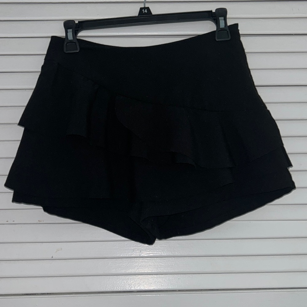 Black Ruffled Mini Skort: Size Small